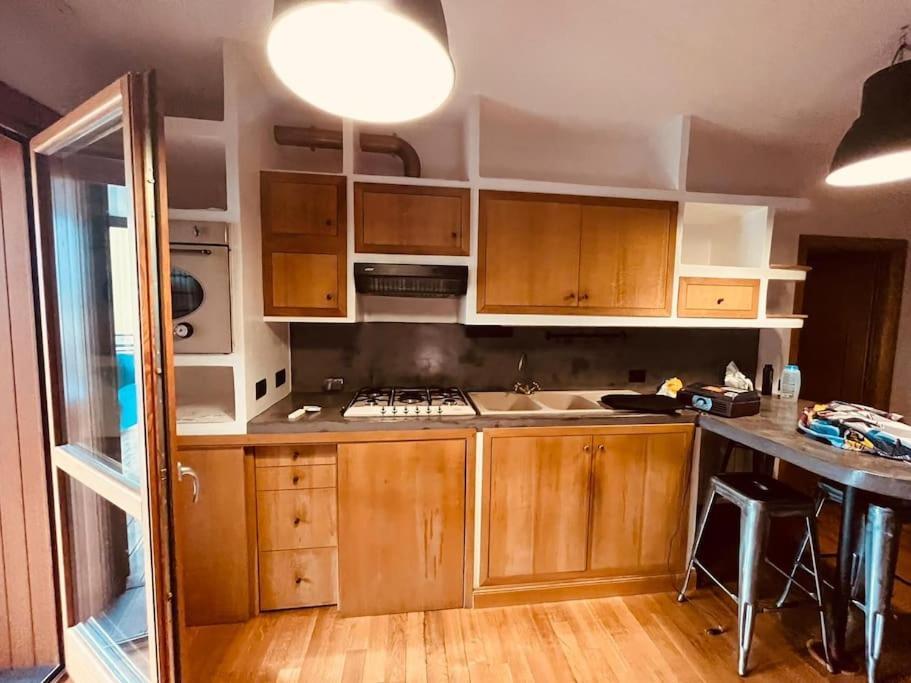 Una Casa Divertente A Roma エクステリア 写真